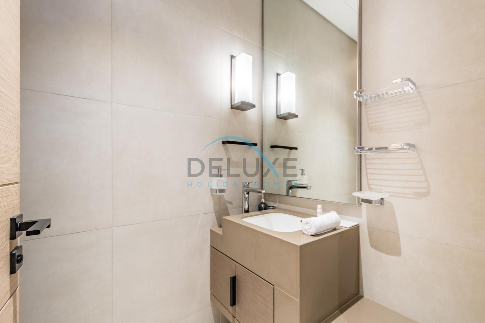 Grand 3br Aparment At The Address Residences In Jbr By Deluxe Homes